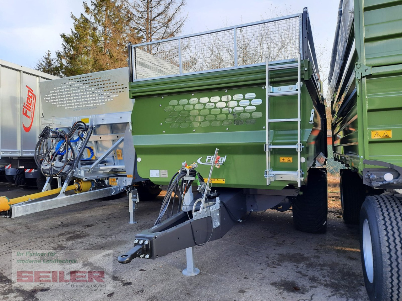 Fliegl TMK 140 FOX 20m³ - Traktorska prikolica za farmu/ Kiper: slika 3 Fliegl TMK 140 FOX 20m³ - Traktorska prikolica za farmu/ Kiper: slika 3