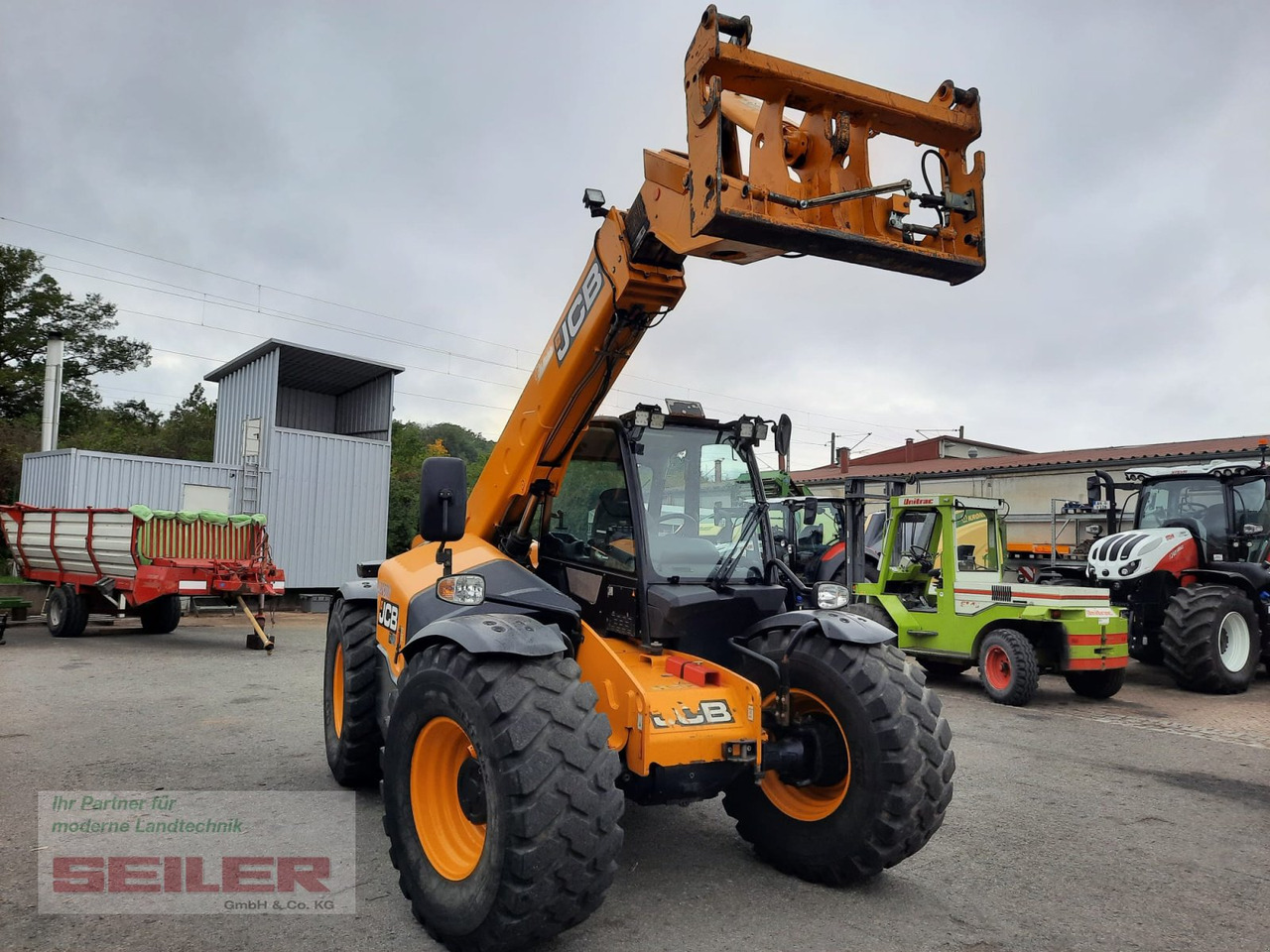 JCB 541-70 Agri Pro DualTec-VT 40km/h - Teleskopski upravljač: slika 2 JCB 541-70 Agri Pro DualTec-VT 40km/h - Teleskopski upravljač: slika 2
