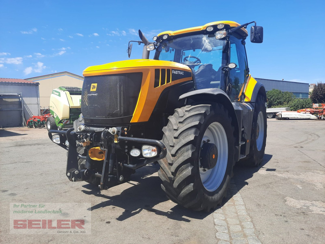 JCB Fastrac 8310 - Traktor: slika 1 JCB Fastrac 8310 - Traktor: slika 1