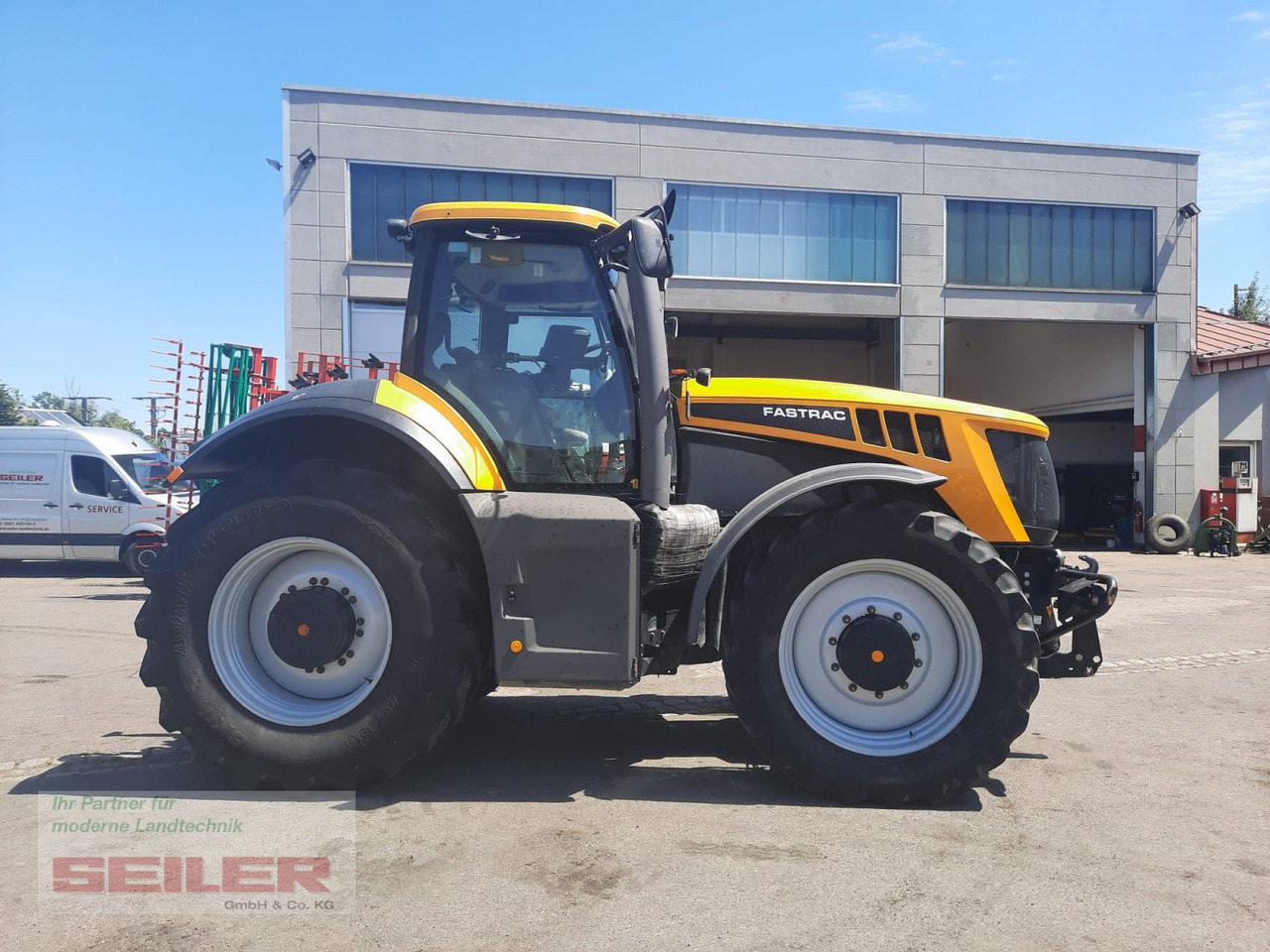 JCB Fastrac 8310 - Traktor: slika 3 JCB Fastrac 8310 - Traktor: slika 3