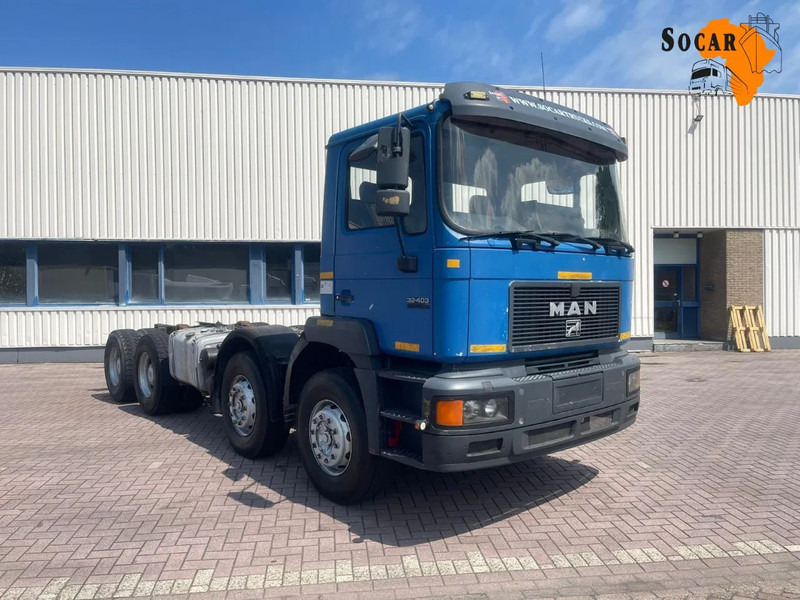 MAN 32.403 8x4 chassis Manual Full Steel - Kamion sa golom šasijom i zatvorenom kabinom: slika 1 MAN 32.403 8x4 chassis Manual Full Steel - Kamion sa golom šasijom i zatvorenom kabinom: slika 1