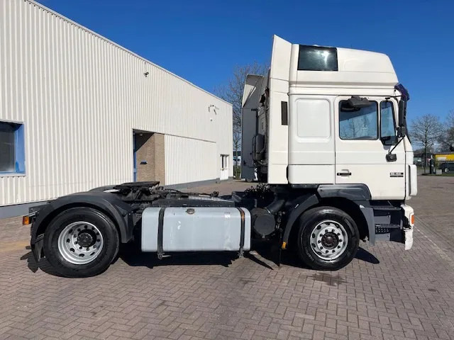 MAN 19.463 6 Cilinder Manual pomp EURO 2 - Tegljač: slika 2 MAN 19.463 6 Cilinder Manual pomp EURO 2 - Tegljač: slika 2