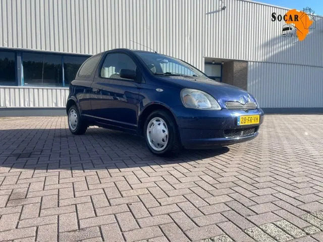 Toyota Yaris 1.3 3DRS - Hečbek: slika 1 Toyota Yaris 1.3 3DRS - Hečbek: slika 1