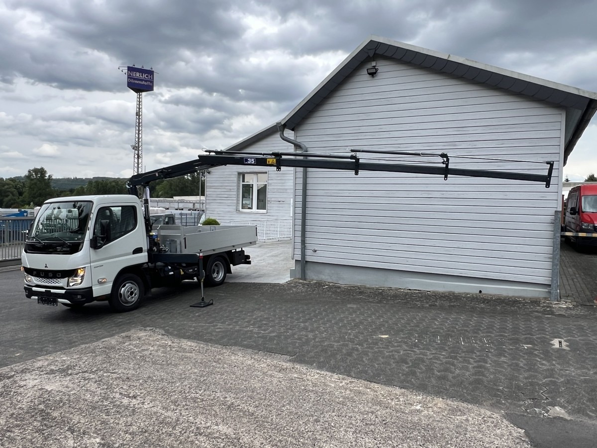FUSO 3S15 Alu Pritsche 2.80m Ladekran - Dostavno vozilo sa otvorenom sandukom: slika 5 FUSO 3S15 Alu Pritsche 2.80m Ladekran - Dostavno vozilo sa otvorenom sandukom: slika 5