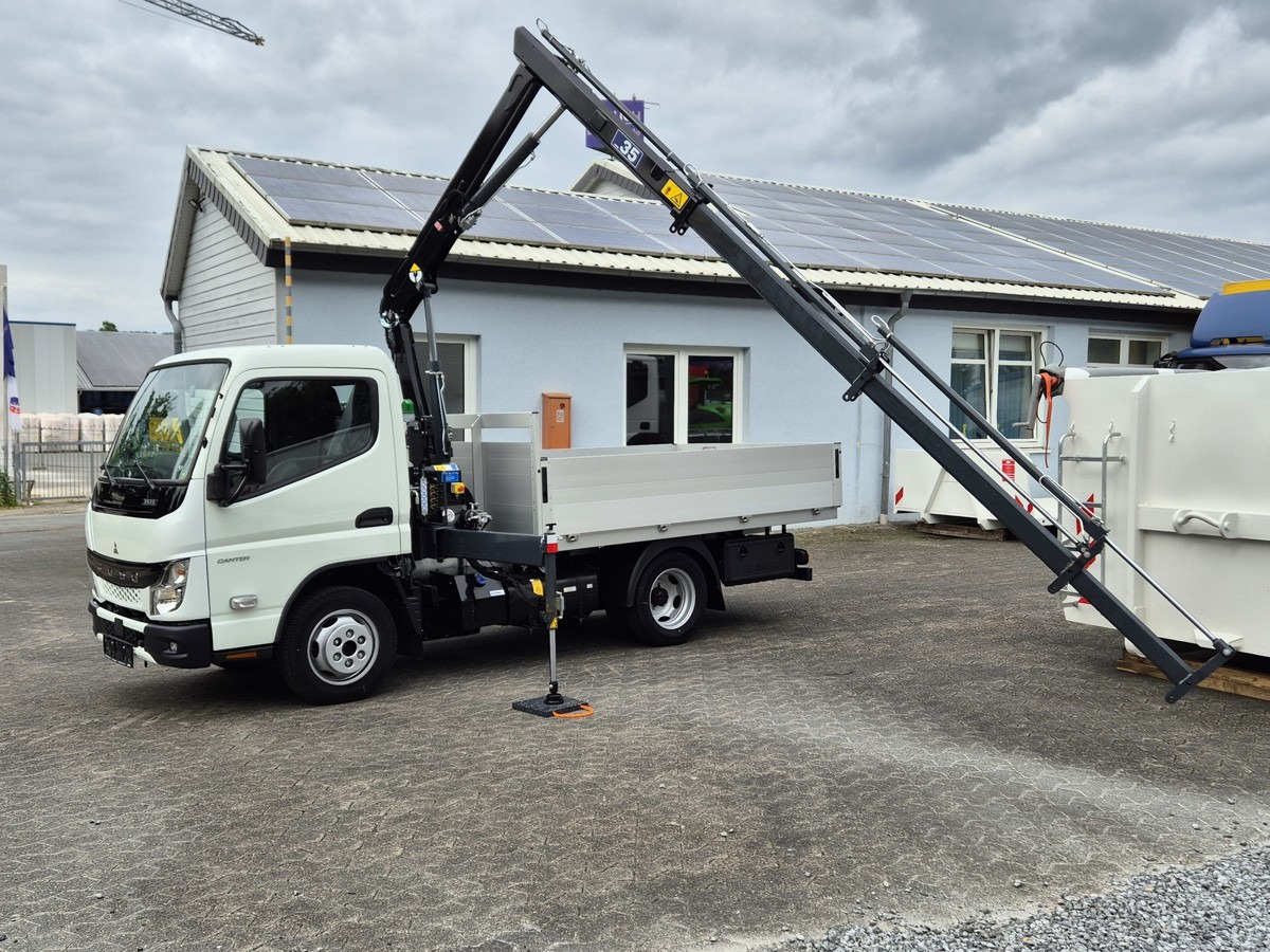 FUSO 3S15 Alu Pritsche 2.80m Ladekran - Dostavno vozilo sa otvorenom sandukom: slika 1 FUSO 3S15 Alu Pritsche 2.80m Ladekran - Dostavno vozilo sa otvorenom sandukom: slika 1