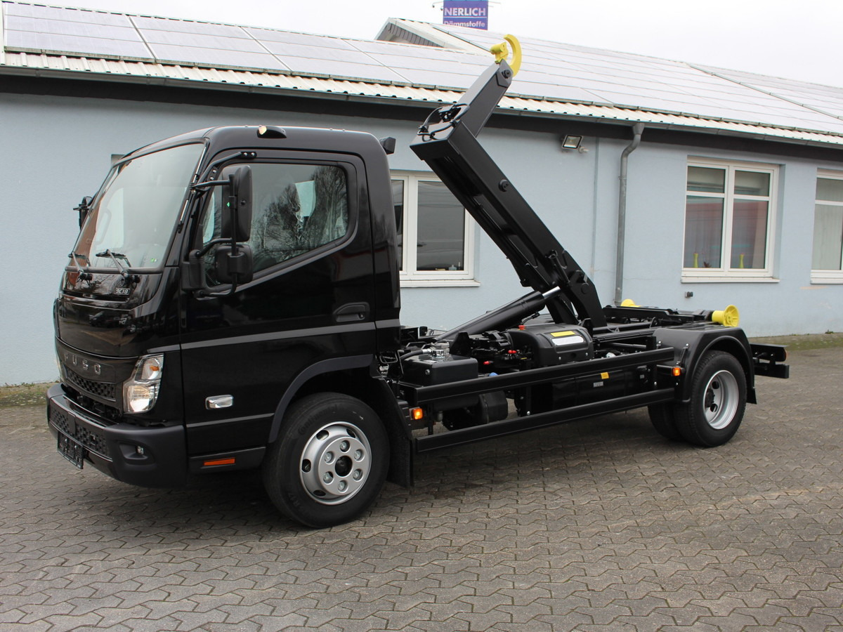 FUSO Canter FUSO 9C18 City Abrollkipper Hooklift Bla - Kamion sa hidrauličnom kukom, Kamion sa dizalicom: slika 2 FUSO Canter FUSO 9C18 City Abrollkipper Hooklift Bla - Kamion sa hidrauličnom kukom, Kamion sa dizalicom: slika 2