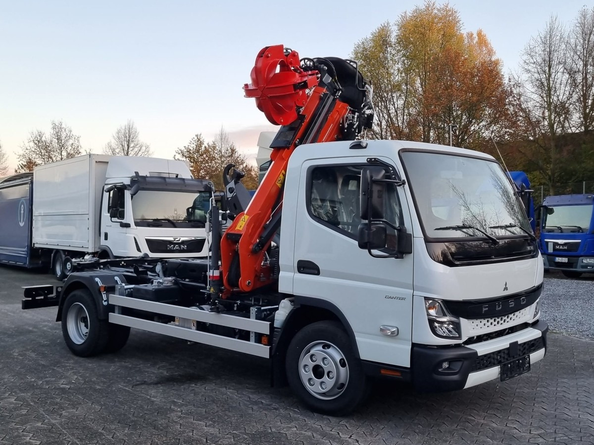 FUSO FUSO 9C18 City Abrollkipper + Z-Kran Recycling - Kamion sa hidrauličnom kukom, Kamion sa dizalicom: slika 4 FUSO FUSO 9C18 City Abrollkipper + Z-Kran Recycling - Kamion sa hidrauličnom kukom, Kamion sa dizalicom: slika 4