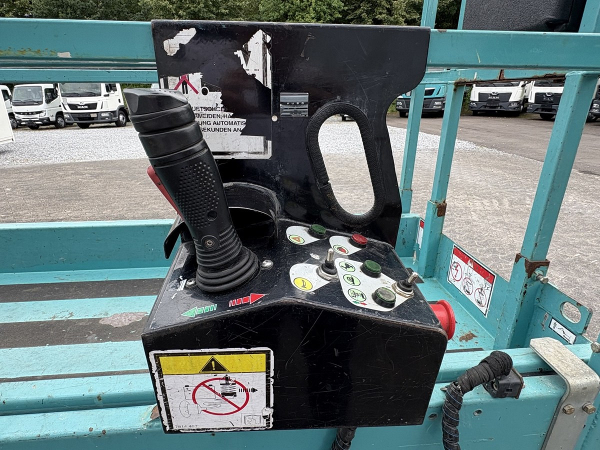 GENIE Haulotte Compact 8 baugleich GS 2032 sofort verf - Lift u obliku makaza: slika 5 GENIE Haulotte Compact 8 baugleich GS 2032 sofort verf - Lift u obliku makaza: slika 5