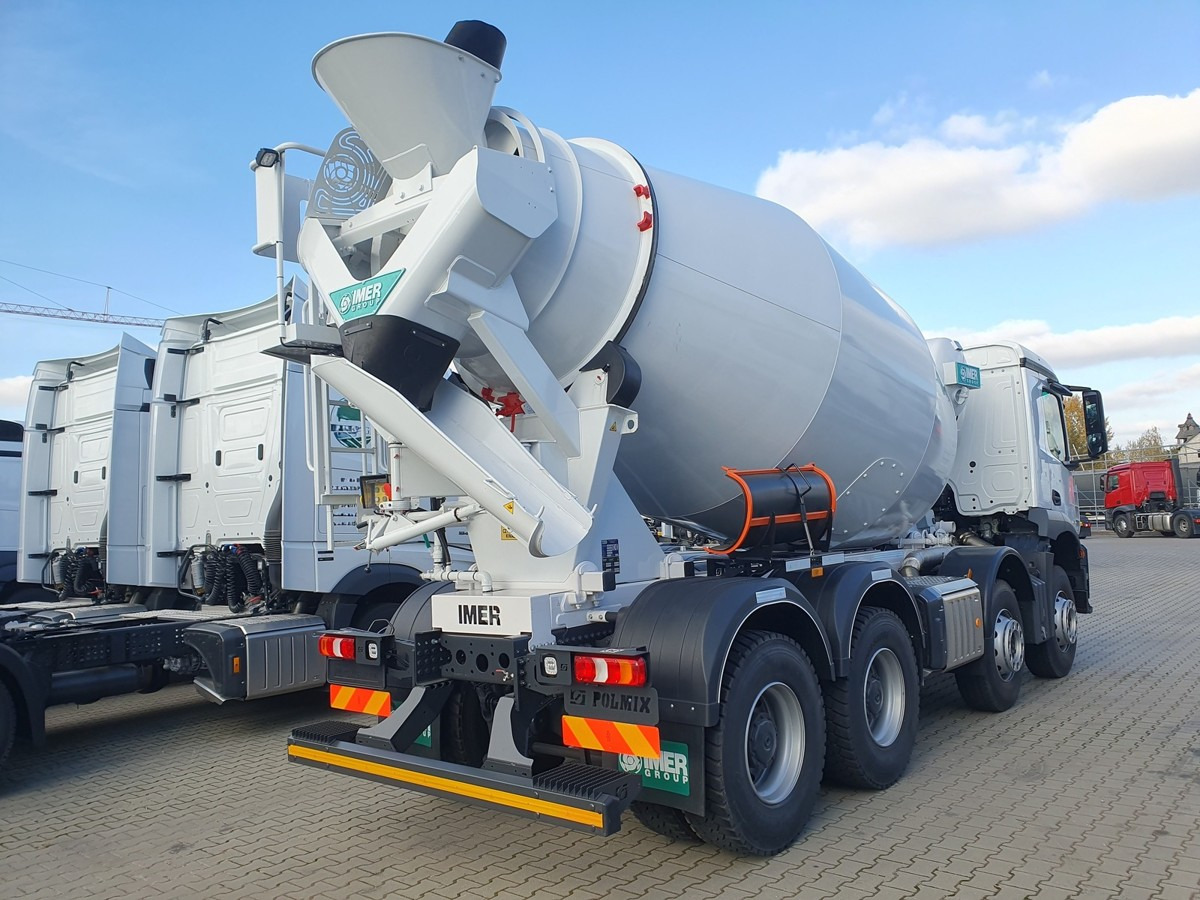 MERCEDES-BENZ Arocs 3740 8x4 Betonmischer IMER ORU LT105 H 10m - Mikser za beton: slika 3 MERCEDES-BENZ Arocs 3740 8x4 Betonmischer IMER ORU LT105 H 10m - Mikser za beton: slika 3