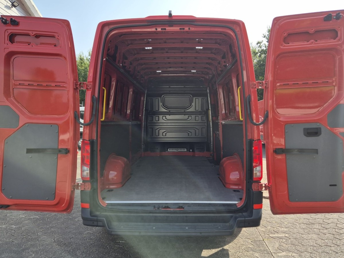 VW Crafter 35 Maxi L4H3 1Hand PDC sofort verfügbar! - Furgon: slika 4 VW Crafter 35 Maxi L4H3 1Hand PDC sofort verfügbar! - Furgon: slika 4
