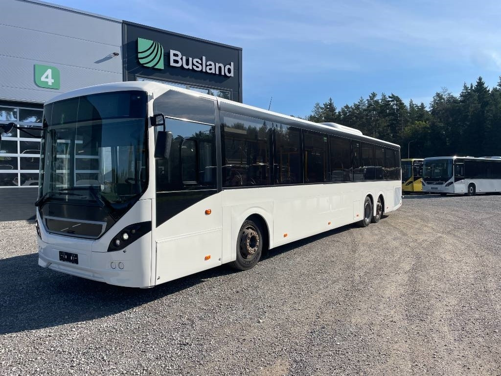 Volvo 8900 B8R - Gradski autobus: slika 1 Volvo 8900 B8R - Gradski autobus: slika 1