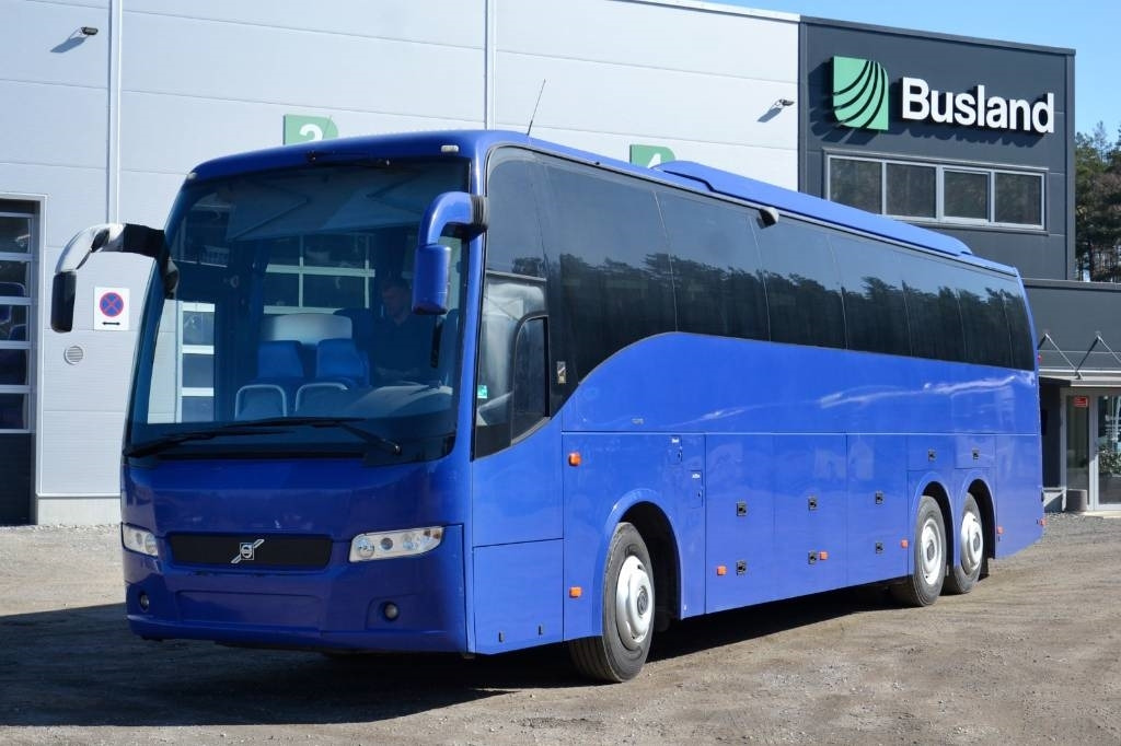 Turistički autobus Volvo 9700HD: slika 1