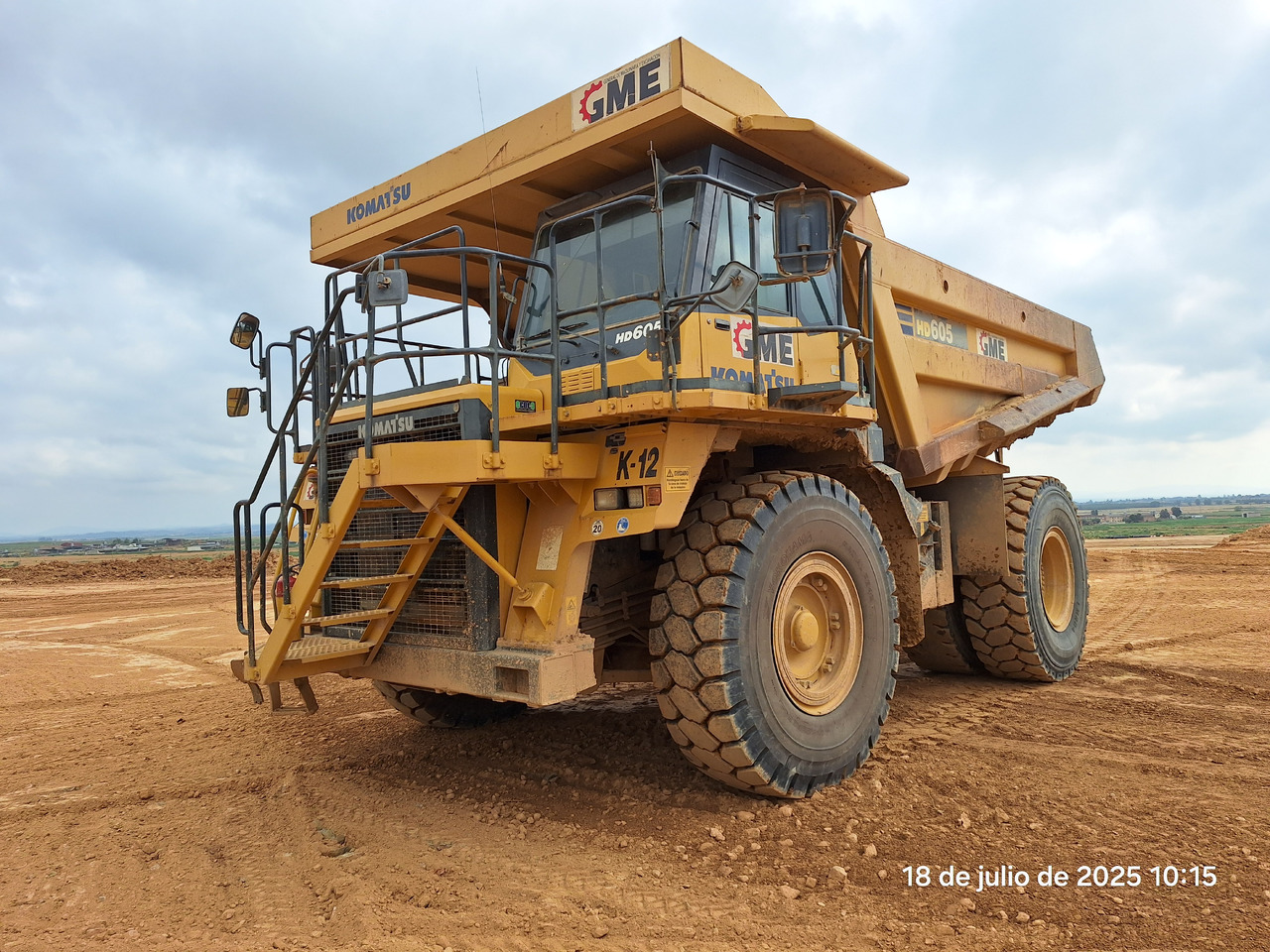 KOMATSU HD605 7-EO - Kiper sa krutom šasijom/ Kiper za kamen: slika 2 KOMATSU HD605 7-EO - Kiper sa krutom šasijom/ Kiper za kamen: slika 2