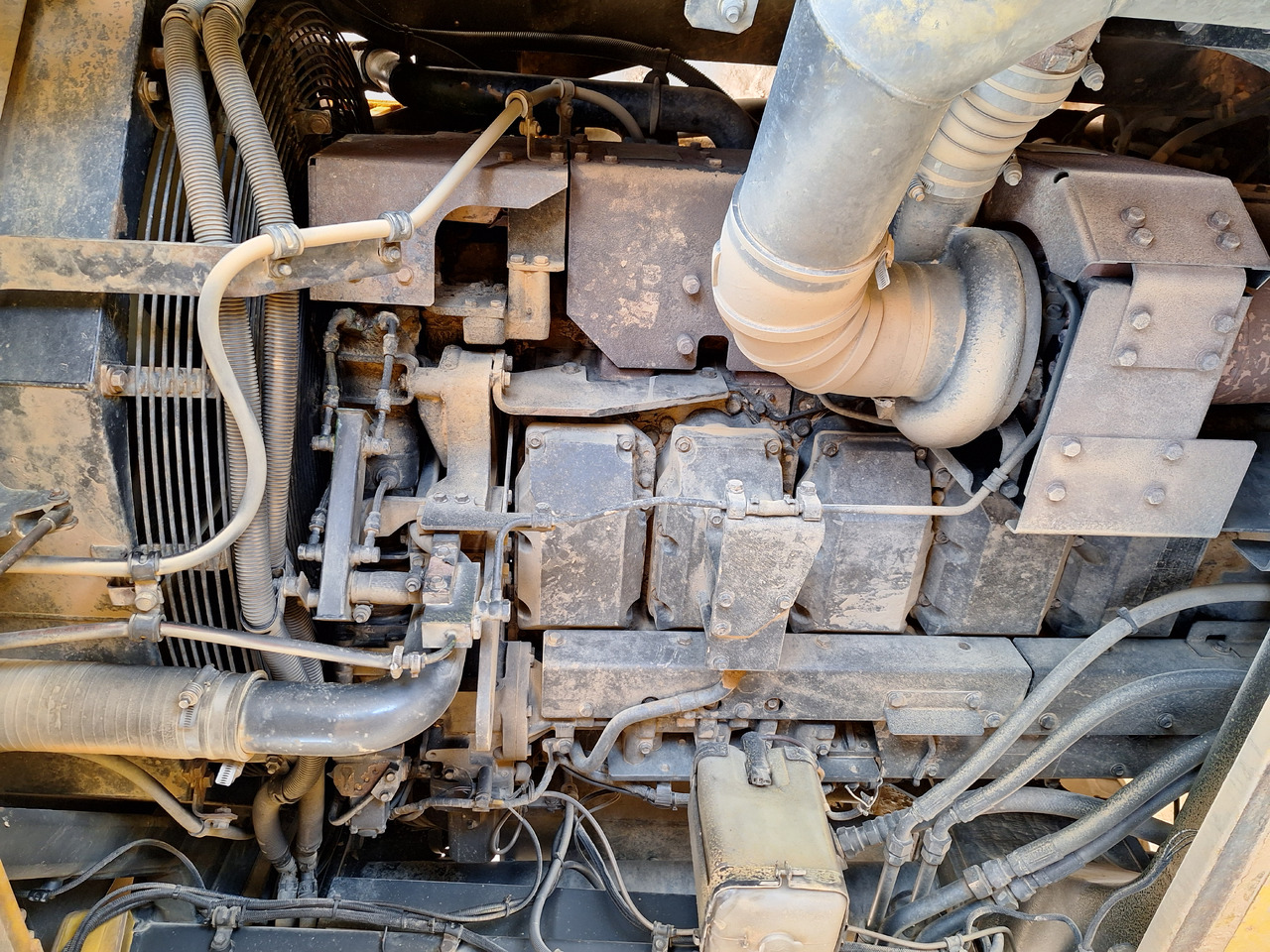 Kiper sa krutom šasijom/ Kiper za kamen KOMATSU HD605 7-EO: slika 12