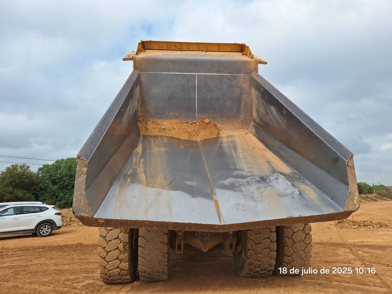 KOMATSU HD605 7-EO - Kiper sa krutom šasijom/ Kiper za kamen: slika 5 KOMATSU HD605 7-EO - Kiper sa krutom šasijom/ Kiper za kamen: slika 5