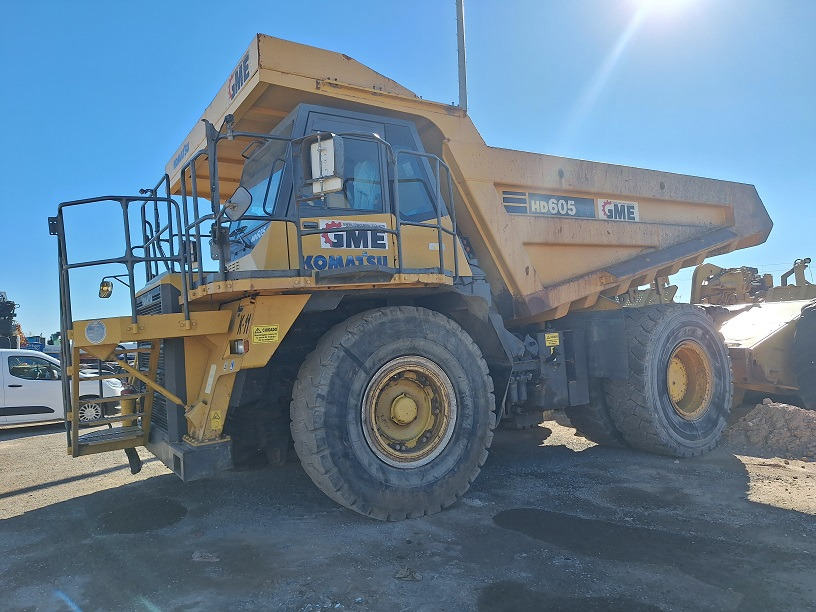 KOMATSU HD605-7EO - Kiper sa krutom šasijom/ Kiper za kamen: slika 2 KOMATSU HD605-7EO - Kiper sa krutom šasijom/ Kiper za kamen: slika 2