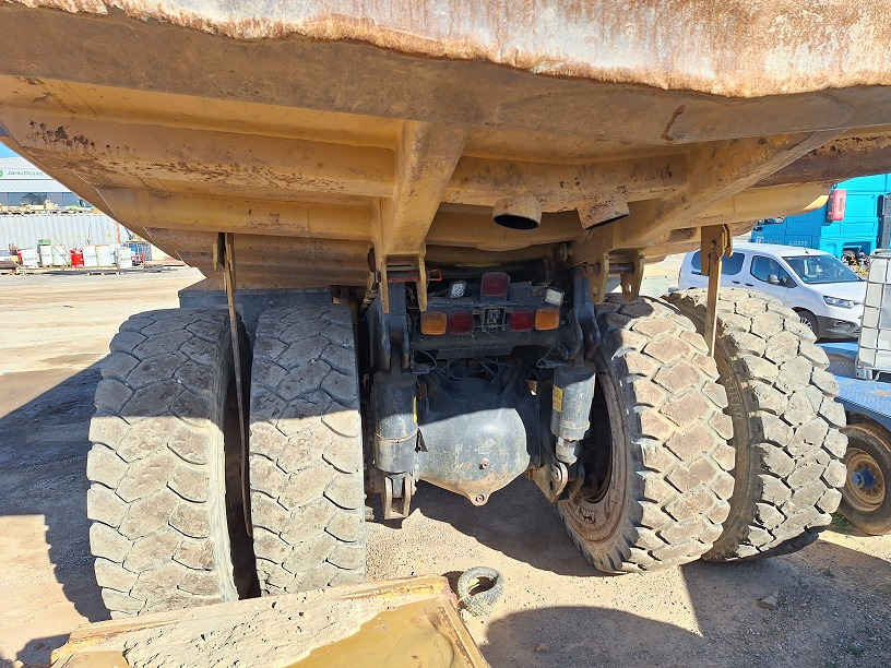 Kiper sa krutom šasijom/ Kiper za kamen KOMATSU HD605-7EO: slika 12