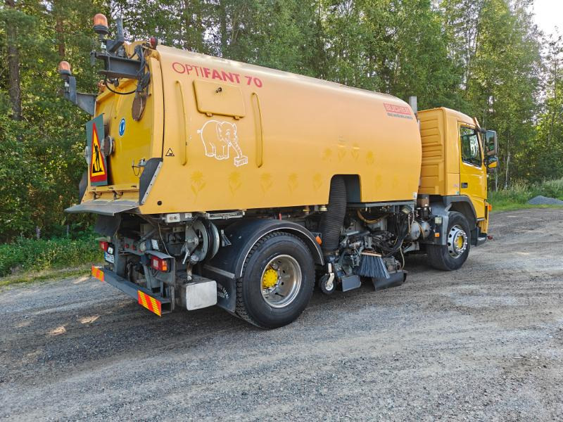 BUCHER Optifant 70 Volvo FM9 - Autočistilica: slika 3 BUCHER Optifant 70 Volvo FM9 - Autočistilica: slika 3