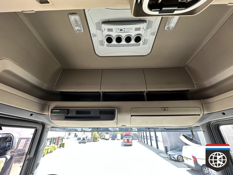 Scania R 410 Retarder / 8.1x2.5x2.65 / SLIDE ROOF / night ac / CLEAN TRUCK - Kamion sa ceradom: slika 5 Scania R 410 Retarder / 8.1x2.5x2.65 / SLIDE ROOF / night ac / CLEAN TRUCK - Kamion sa ceradom: slika 5