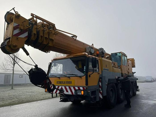 Liebherr - LTM1070 - LTM 1070 LTM 1070-1 - LTM1070 - Kran: slika 4 Liebherr - LTM1070 - LTM 1070 LTM 1070-1 - LTM1070 - Kran: slika 4