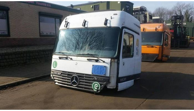 Mercedes-Benz 1835 - Rezervni deo: slika 1 Mercedes-Benz 1835 - Rezervni deo: slika 1