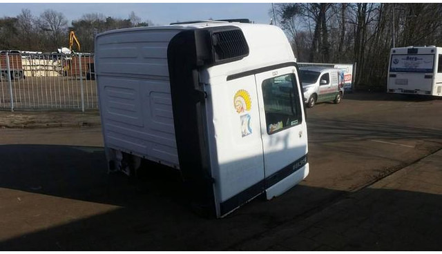 Mercedes-Benz 1835 - Rezervni deo: slika 3 Mercedes-Benz 1835 - Rezervni deo: slika 3