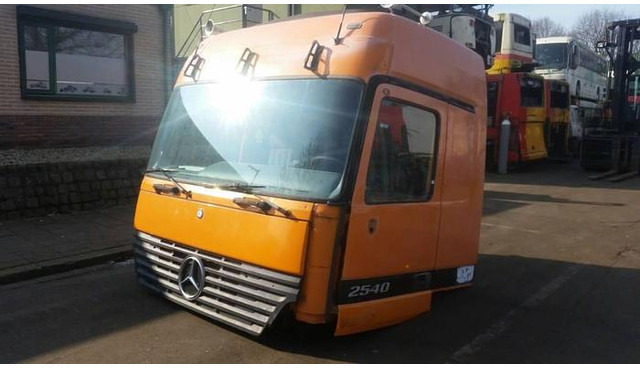 Mercedes-Benz 2540 - Rezervni deo: slika 4 Mercedes-Benz 2540 - Rezervni deo: slika 4