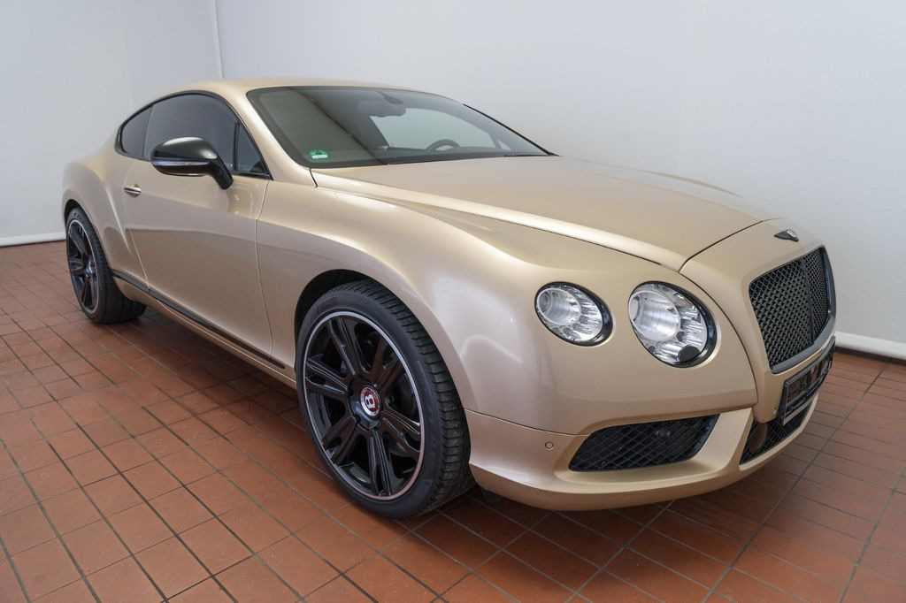 Bentley Continental GT 4.0 V8 4WD/Kamera/21 Zoll/LED - Automobil: slika 3 Bentley Continental GT 4.0 V8 4WD/Kamera/21 Zoll/LED - Automobil: slika 3