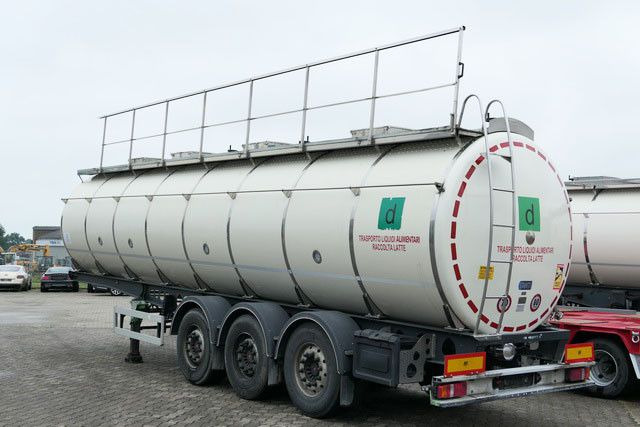 Berger SAPL 24 SATA, Isoliert, 32m³, 4 Kammern, SAF - Poluprikolica cisterna: slika 4 Berger SAPL 24 SATA, Isoliert, 32m³, 4 Kammern, SAF - Poluprikolica cisterna: slika 4