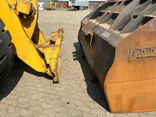 CAT 966M, S.W.S. System, Kamera, ZSA, Waage - Utovarivač točkaš: slika 4 CAT 966M, S.W.S. System, Kamera, ZSA, Waage - Utovarivač točkaš: slika 4