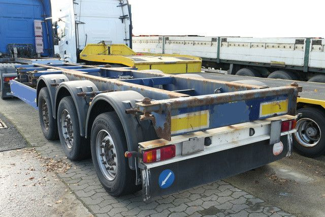 Carnehl CCS/HS, 1x20/2x20/1x30/1x40 Fuß Container, Lift - Poluprikolica za prevoz kontejnera/ Poluprikolica sa promenjivim sandukom: slika 2 Carnehl CCS/HS, 1x20/2x20/1x30/1x40 Fuß Container, Lift - Poluprikolica za prevoz kontejnera/ Poluprikolica sa promenjivim sandukom: slika 2