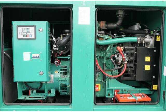 Cummins Stromgenerator, 40 kVA, sofort vefügbar - Set generatora: slika 2 Cummins Stromgenerator, 40 kVA, sofort vefügbar - Set generatora: slika 2