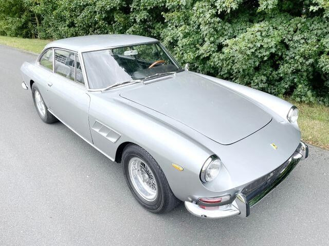 Ferrari 330 GT Coupe 2+2/TÜV neu/H-Zulassung - Coupe: slika 4 Ferrari 330 GT Coupe 2+2/TÜV neu/H-Zulassung - Coupe: slika 4