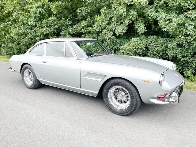 Ferrari 330 GT Coupe 2+2/TÜV neu/H-Zulassung - Coupe: slika 2 Ferrari 330 GT Coupe 2+2/TÜV neu/H-Zulassung - Coupe: slika 2