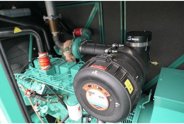 Građevinska mašina novi Cummins 125 kVA, Stromgenerator, Isoliert: slika 8 Građevinska mašina novi Cummins 125 kVA, Stromgenerator, Isoliert: slika 8