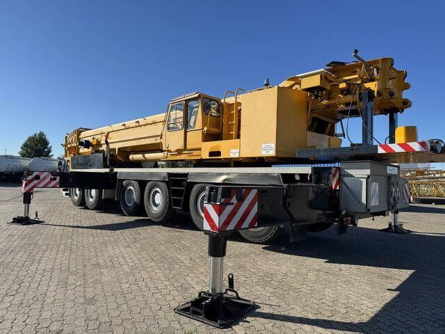 Grove GMK6300 300/330 Tonnen, Wippspitze, TOP-Zustand - Autokran za sve terene: slika 5 Grove GMK6300 300/330 Tonnen, Wippspitze, TOP-Zustand - Autokran za sve terene: slika 5