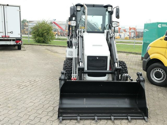 Hidromek HMK 62 SS 4x4, teleskop. Arm,Hochdruck - Bager utovarivač: slika 2 Hidromek HMK 62 SS 4x4, teleskop. Arm,Hochdruck - Bager utovarivač: slika 2