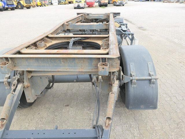 Huffermann HSA 18.70, Container, Schlitten, SAF, Luftfed. - Prikolica za prevoz kontejnera/ Prikolica sa promenjivim sandukom: slika 5 Huffermann HSA 18.70, Container, Schlitten, SAF, Luftfed. - Prikolica za prevoz kontejnera/ Prikolica sa promenjivim sandukom: slika 5