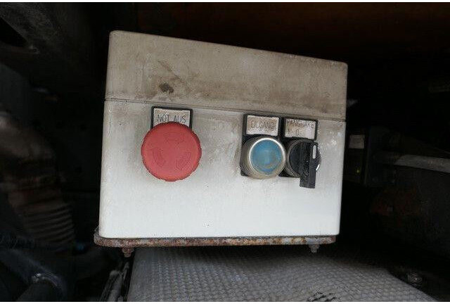 Iveco 160 E EuroCargo 4x2, VDL P-10, teleskop., Funk - Kamion sa kablovskim sistemom: slika 3 Iveco 160 E EuroCargo 4x2, VDL P-10, teleskop., Funk - Kamion sa kablovskim sistemom: slika 3