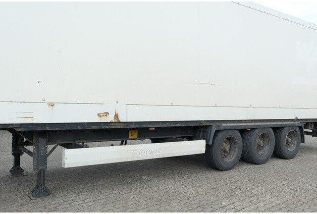 Krone SD, Isoliert, Türen, BPW, Luftfederung, 13.62m - Poluprikolica sa zatvorenim sandukom: slika 2 Krone SD, Isoliert, Türen, BPW, Luftfederung, 13.62m - Poluprikolica sa zatvorenim sandukom: slika 2