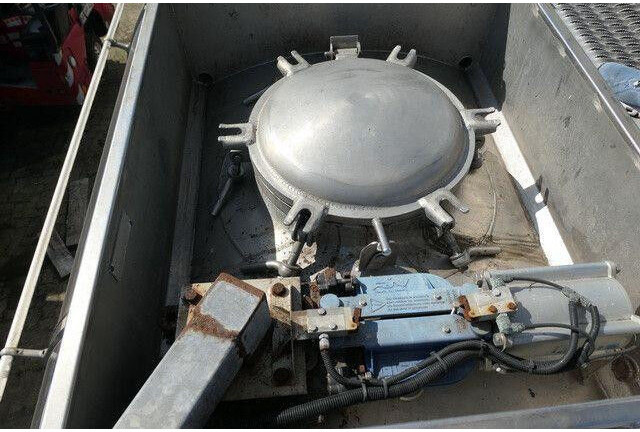 LAG GSA 24, Gülleauflieger, Vogelsang, 32m³, BPW LAG GSA 24, Gülleauflieger, Vogelsang, 32m³, BPW: slika 7 LAG GSA 24, Gülleauflieger, Vogelsang, 32m³, BPW LAG GSA 24, Gülleauflieger, Vogelsang, 32m³, BPW: slika 7