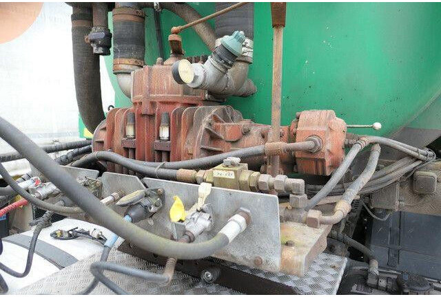 LINDNER & Fischer, Gülle, Vogelsang, 27m³,Lift - Vakuumska cisterna: slika 3 LINDNER & Fischer, Gülle, Vogelsang, 27m³,Lift - Vakuumska cisterna: slika 3