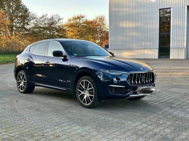 Maserati Levante Q4 Gran Lusso/2. Hand/TOP! - Dostavno vozilo sa otvorenom sandukom: slika 1 Maserati Levante Q4 Gran Lusso/2. Hand/TOP! - Dostavno vozilo sa otvorenom sandukom: slika 1