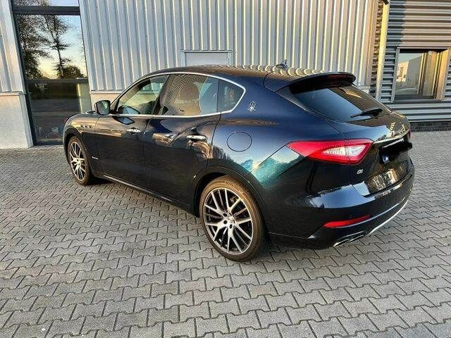 Maserati Levante Q4 Gran Lusso/2. Hand/TOP! - Dostavno vozilo sa otvorenom sandukom: slika 3 Maserati Levante Q4 Gran Lusso/2. Hand/TOP! - Dostavno vozilo sa otvorenom sandukom: slika 3