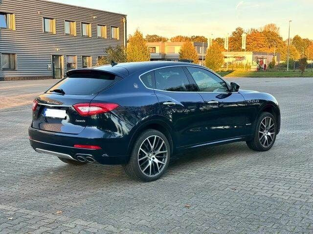 Maserati Levante Q4 Gran Lusso/2. Hand/TOP! - Dostavno vozilo sa otvorenom sandukom: slika 2 Maserati Levante Q4 Gran Lusso/2. Hand/TOP! - Dostavno vozilo sa otvorenom sandukom: slika 2