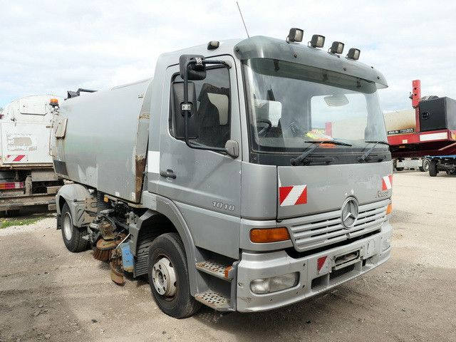 Mercedes-Benz 1018 KO atego 4x2, Bucher-Schörling, Klima - Autočistilica: slika 3 Mercedes-Benz 1018 KO atego 4x2, Bucher-Schörling, Klima - Autočistilica: slika 3