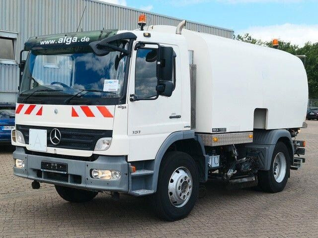 Autočistilica Mercedes-Benz 1518 LKO Atego 4x2, Kobit-Aufbau, 8m³,Wassertank: slika 7 Autočistilica Mercedes-Benz 1518 LKO Atego 4x2, Kobit-Aufbau, 8m³,Wassertank: slika 7