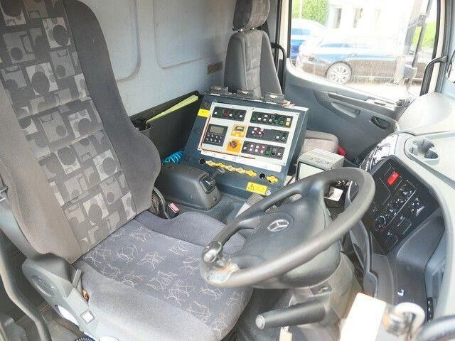 Autočistilica Mercedes-Benz 1518 LKO Atego 4x2, Kobit-Aufbau, 8m³,Wassertank: slika 12 Autočistilica Mercedes-Benz 1518 LKO Atego 4x2, Kobit-Aufbau, 8m³,Wassertank: slika 12