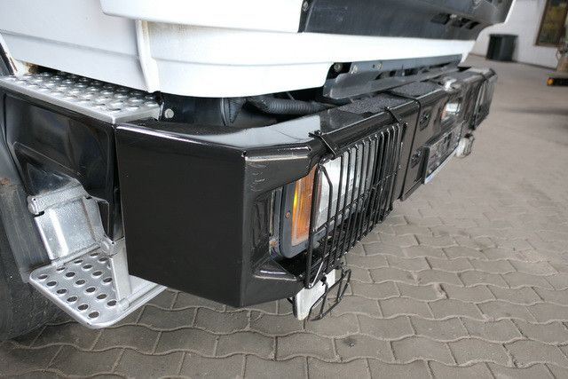 Mercedes-Benz 1820 AK 4x4, HMF 1003 K2, Allrad, AHK, Blattfed. - Istovarivač, Kamion sa dizalicom: slika 4 Mercedes-Benz 1820 AK 4x4, HMF 1003 K2, Allrad, AHK, Blattfed. - Istovarivač, Kamion sa dizalicom: slika 4