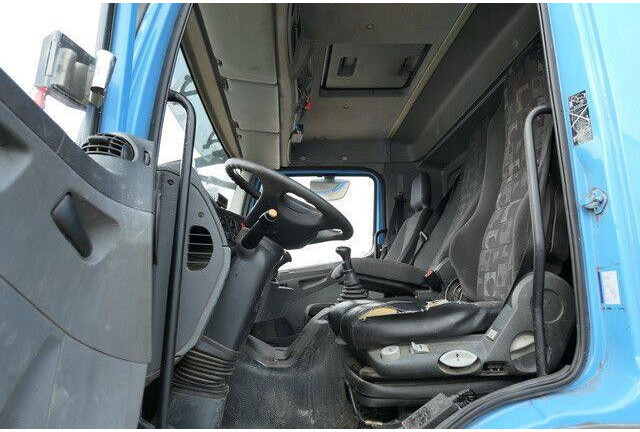 Kamion sa tovarnim sandukom Mercedes-Benz 1833 L Axor 4x2, 7.200mm lang, AHK, Gerüst,Klima: slika 8 Kamion sa tovarnim sandukom Mercedes-Benz 1833 L Axor 4x2, 7.200mm lang, AHK, Gerüst,Klima: slika 8